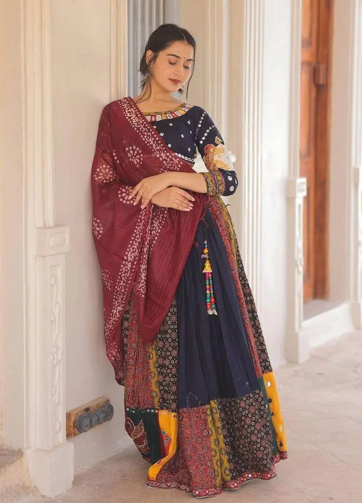 HEAVY-RAYON-LEHENGA-CHOLI-IN-RANI-ATT-ZORIMON